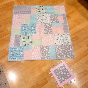 Baby Girl Patchwork Kitty Quilt And Crinkle Taggie Hand Made